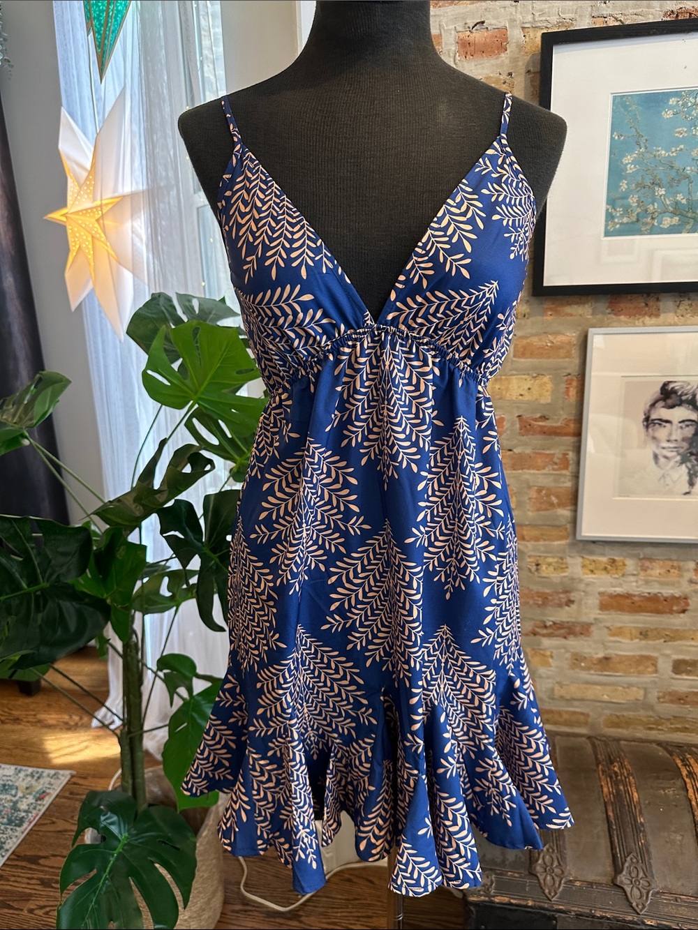 Cupshe Blue Botanical Print V-Neck Sundress Ruffle Bottom